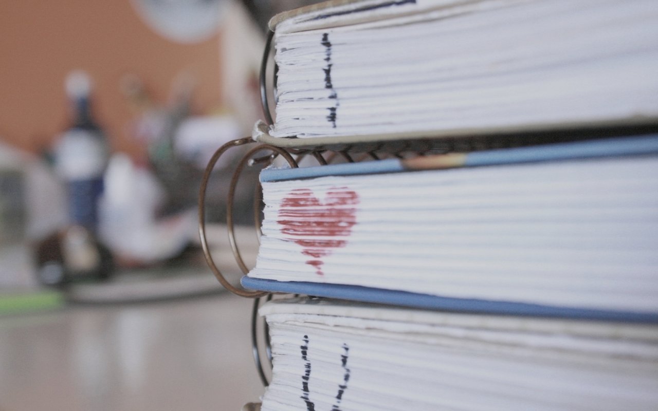 http://4.bp.blogspot.com/-ByBnlOIKVxQ/UAsSLy2IWyI/AAAAAAAAHd0/0S9RrJ25Q_U/s1600/i_love_u_you_wallpapers+(18).jpg