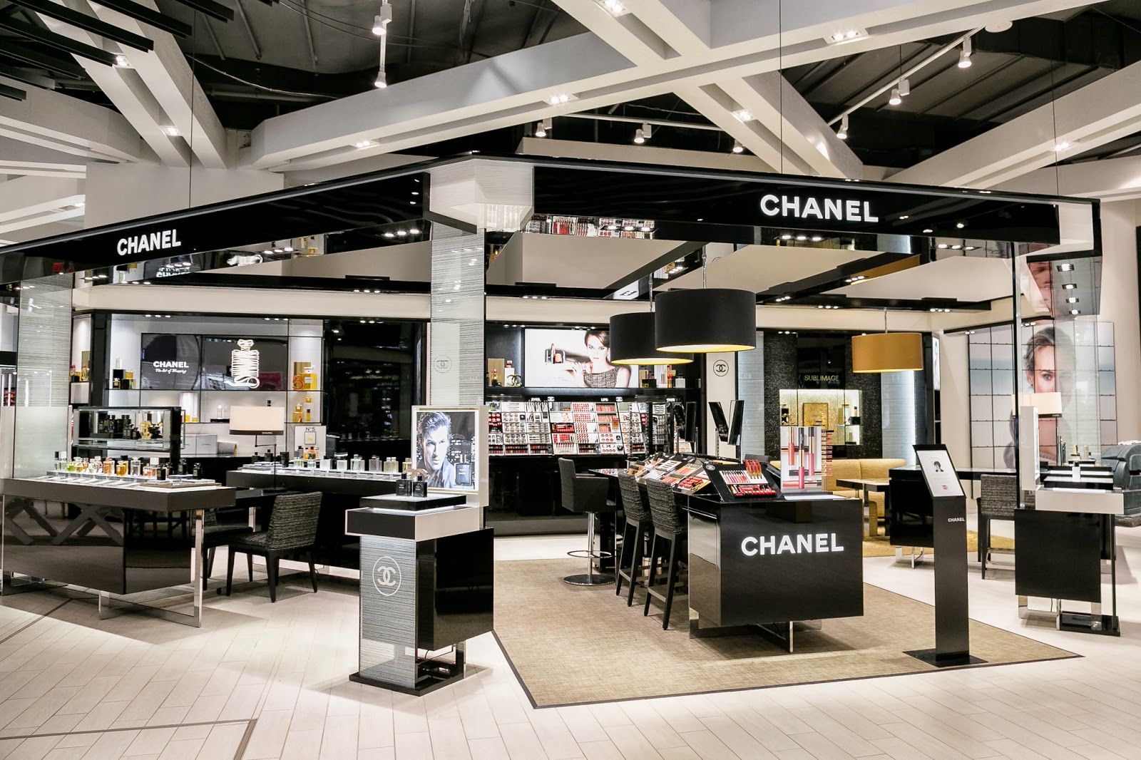 Hudson's Bay Yorkdale A Whole New Retail Experience Excess Is Just