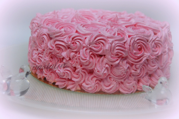 PASTALİN&hellip; PEMBE GÜL PASTA&hellip;