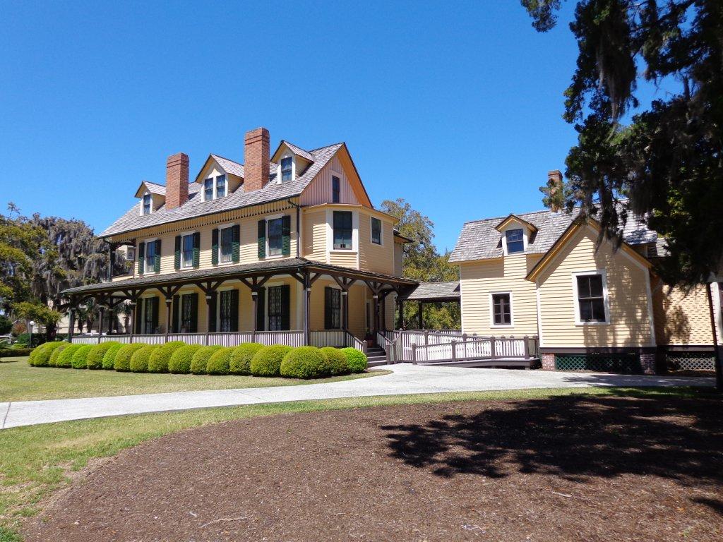 Travels Without Charley Enjoying Steinbeck's America 4/6 Jekyll