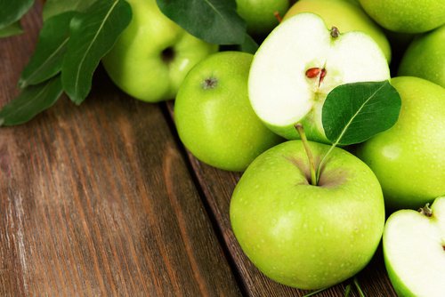 10 Reasons To Eat An Apple Will Make You Healthier
