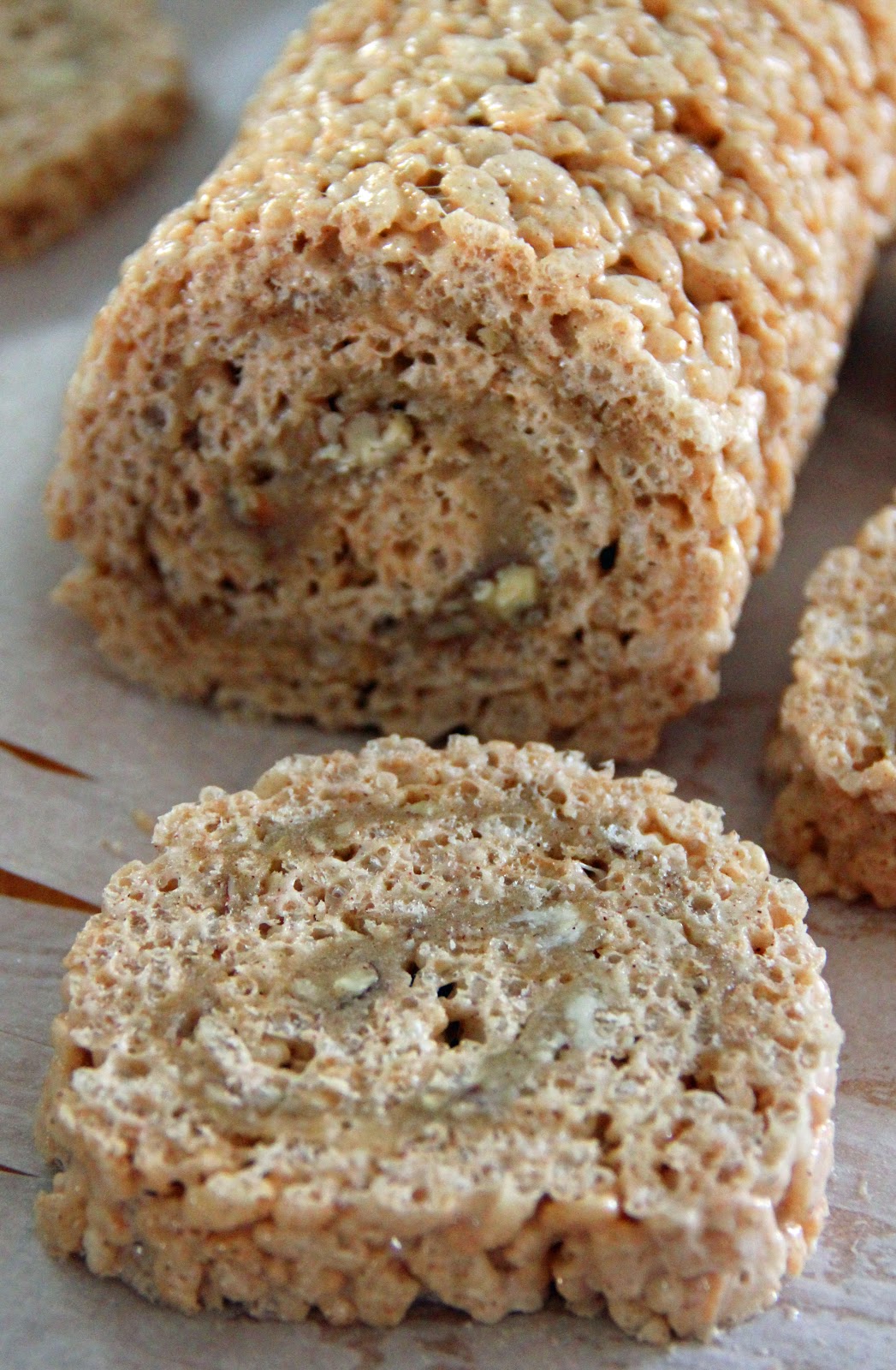 Jo and Sue Cinnamon Bun Rice Krispie Rolls