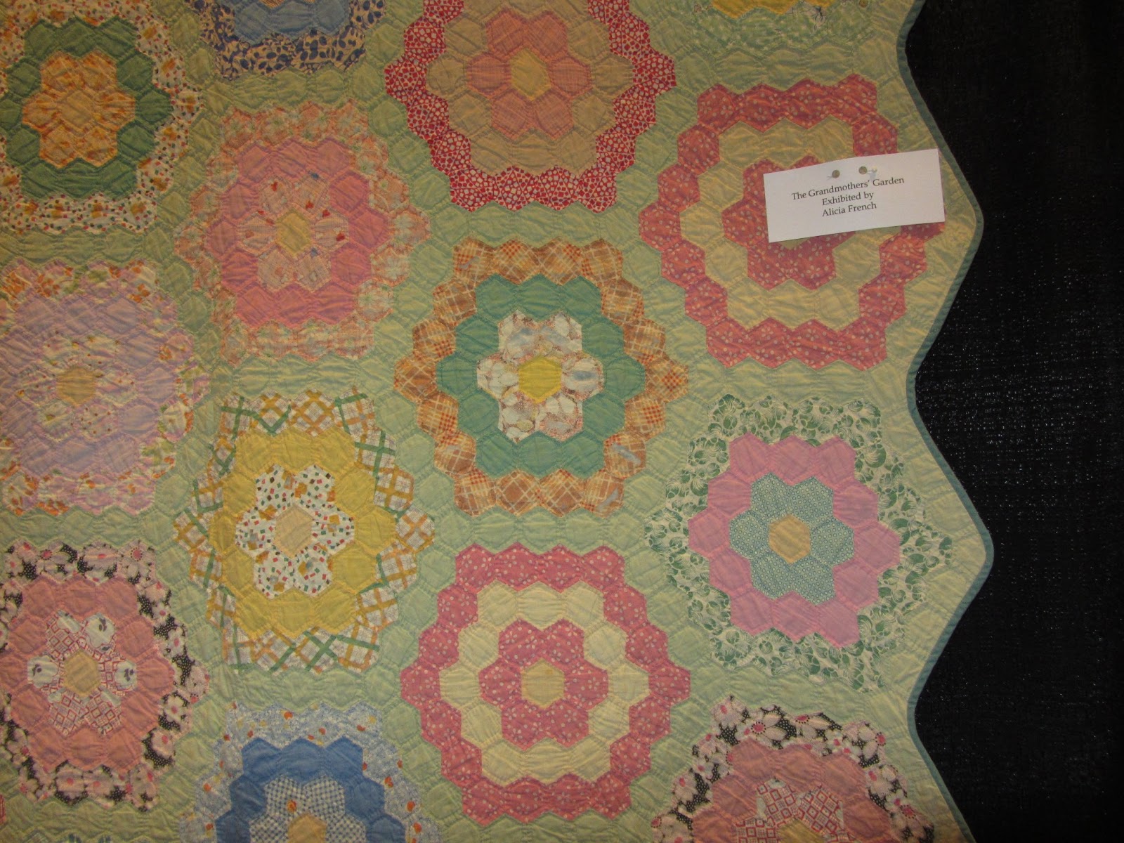 "The One Who Dies With The Most Fabric Wins"! Mesa Quilt Show 2013