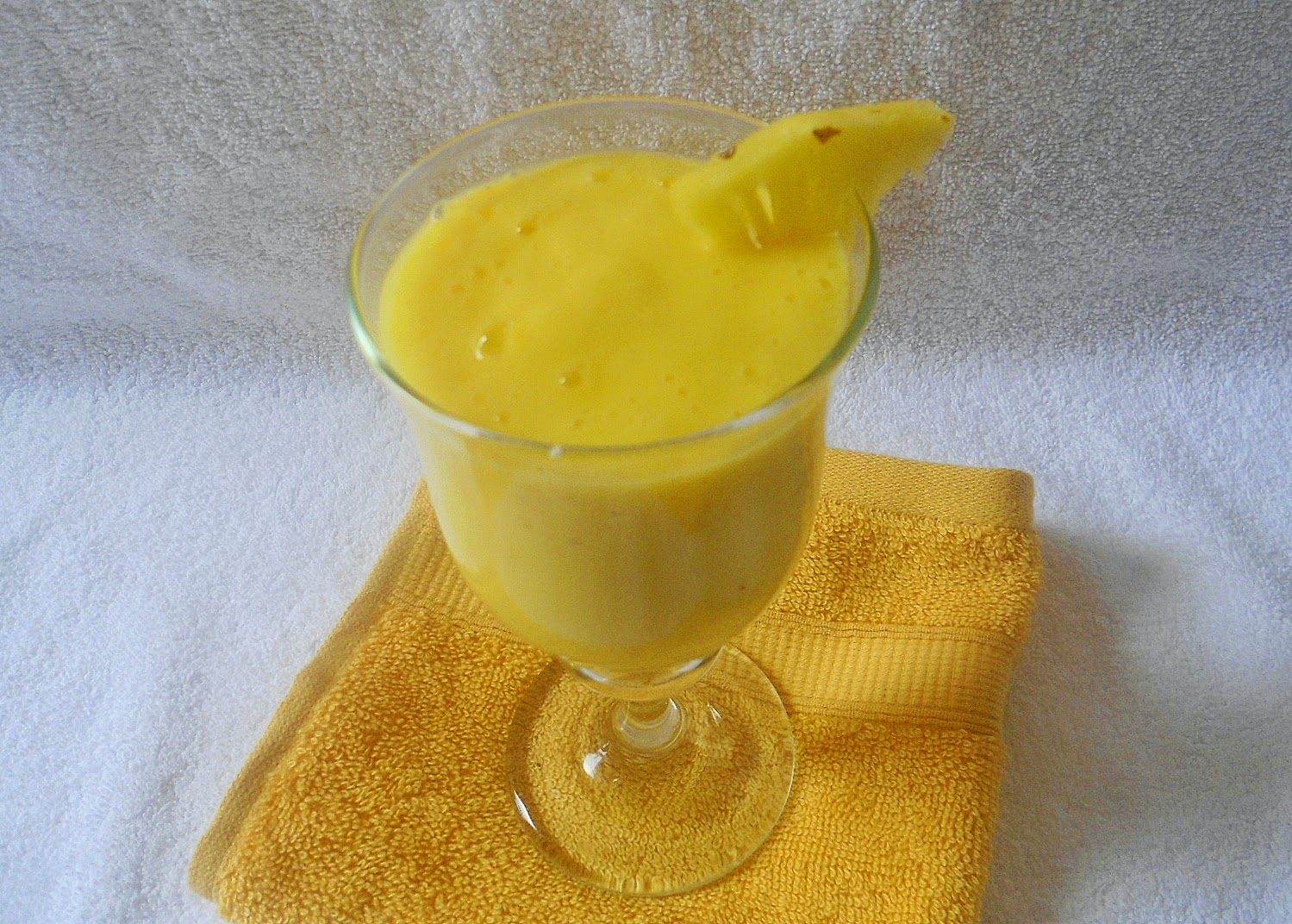 Babi &rsquo;s Recipes: Pineapple- Mango Smoothie | Drink Recipe