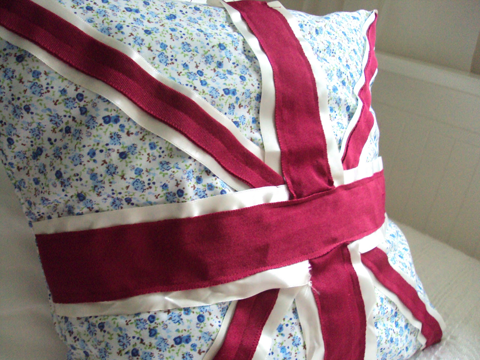 Trends With Benefits DIY Union Jack Cushion