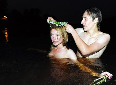 RawketScience: Happy Ivan Kupala Day!! RawketScience: Happy Ivan Kupala Day!!