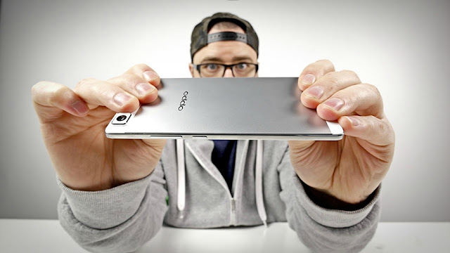 OPPO R5: Smartphone tertipis di Dunia OPPO R5: Smartphone tertipis di Dunia