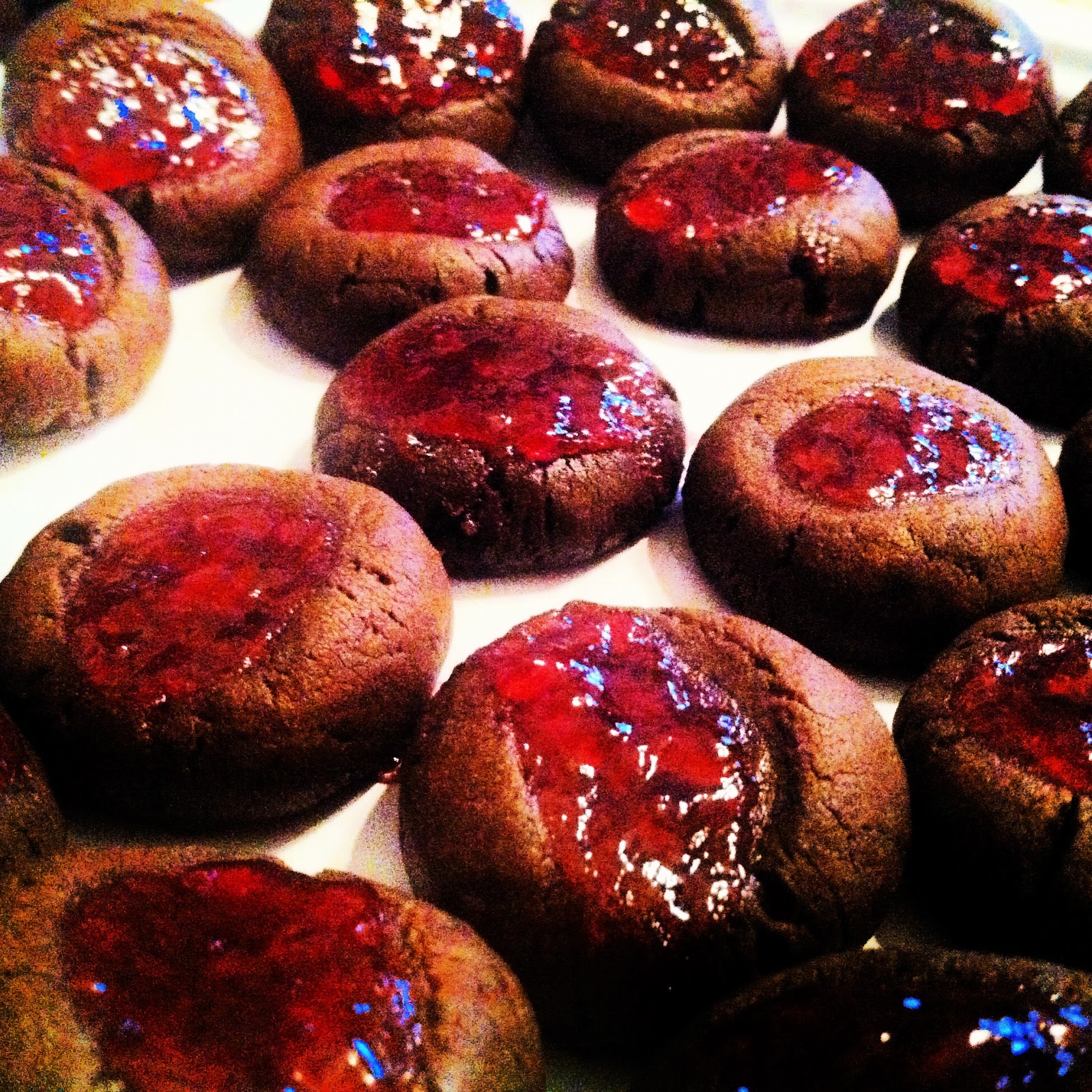 Sabor PGH...Blackberry Merlot Jelly Thumbprint Cookies (The Berry