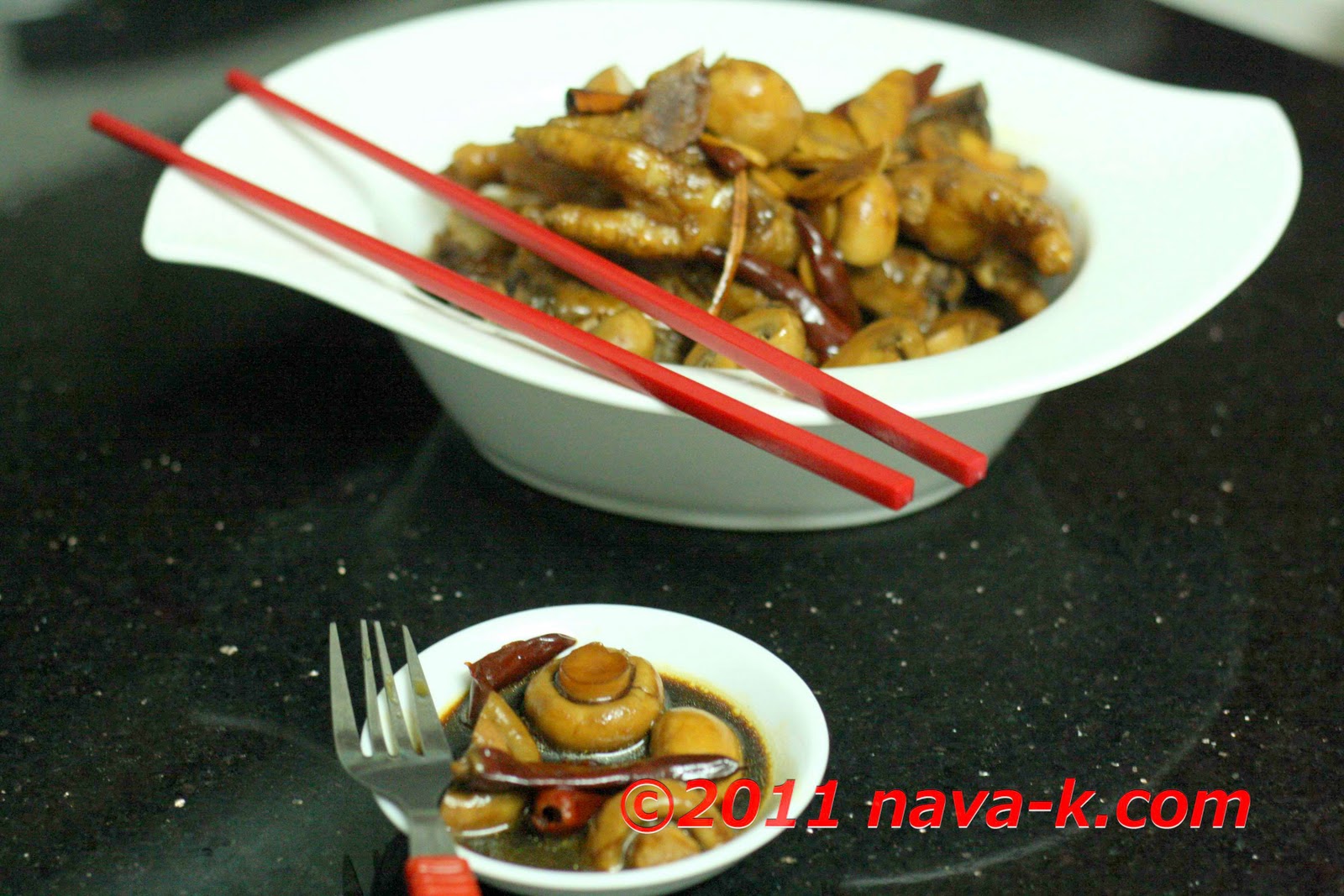 navak Braised Chicken Feet Stew With Mushrooms