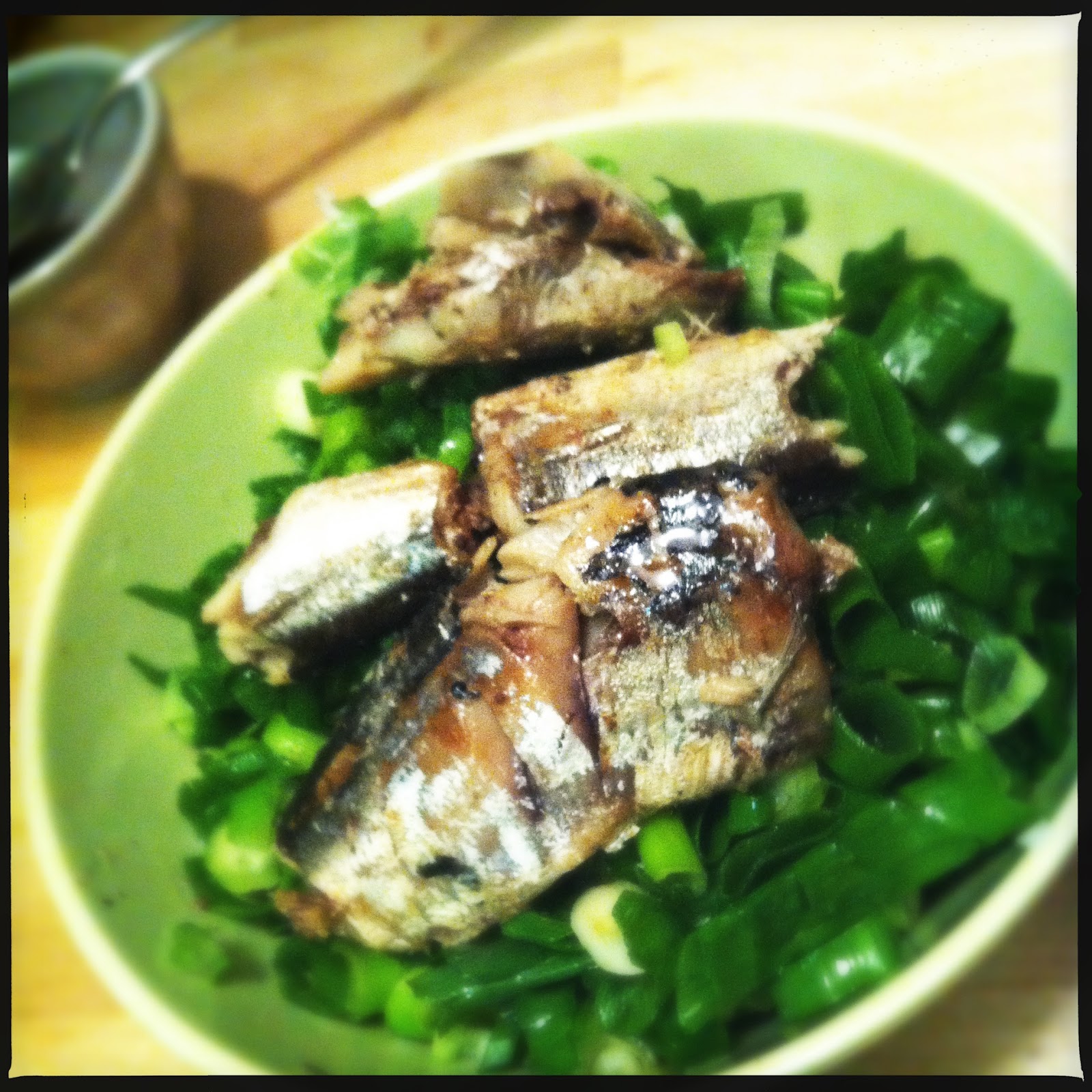 Figs in the Sun Sardine and scallion rice bowl