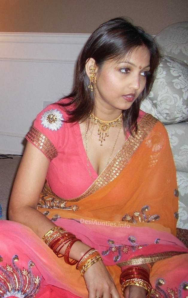girls Sexy and aunties indian
