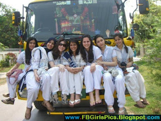 Pakistani college Girl on bus trip posted at Facebook profile picture Album 