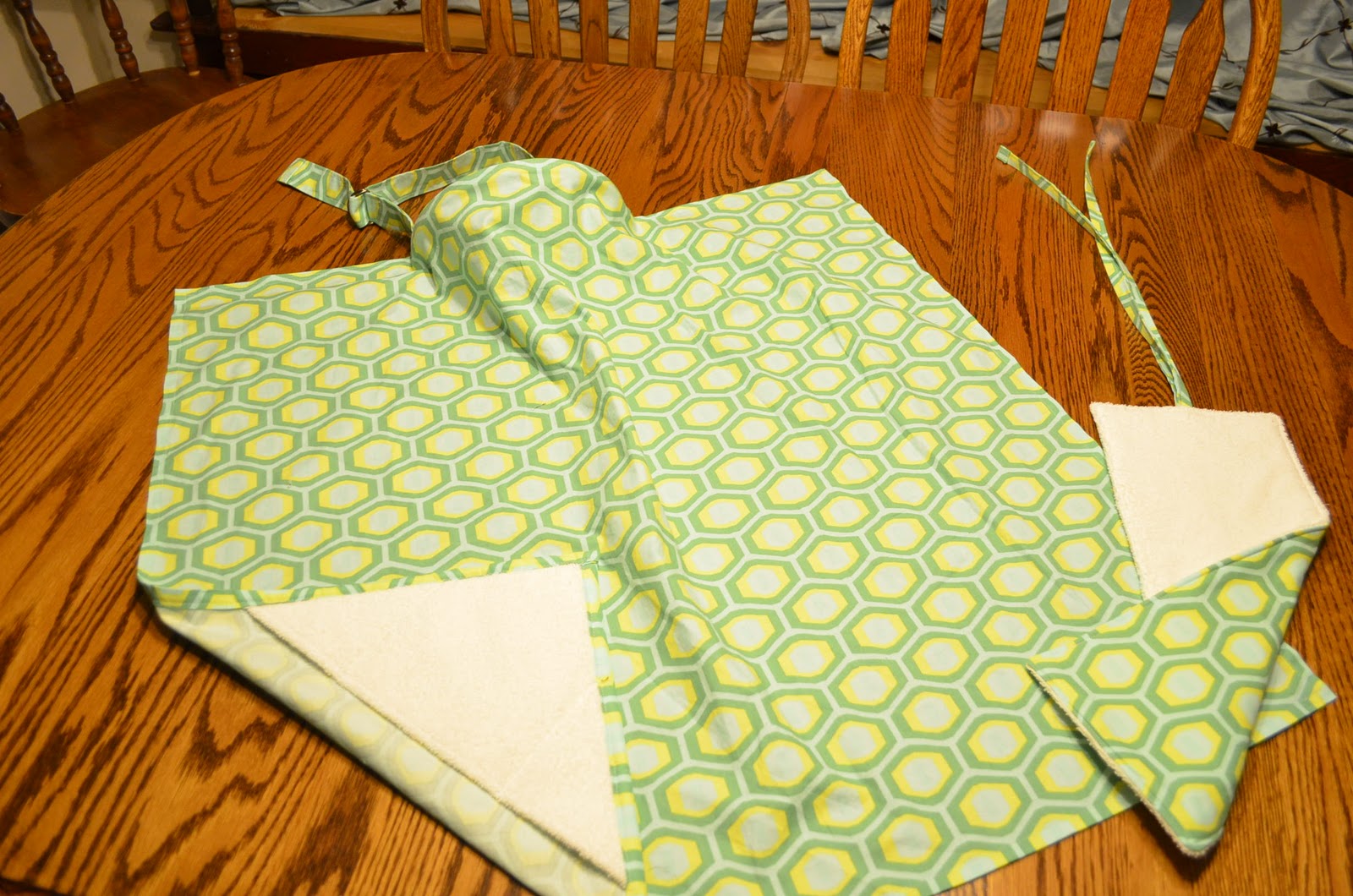 Love of Sewing Breastfeeding Cover Tutorial