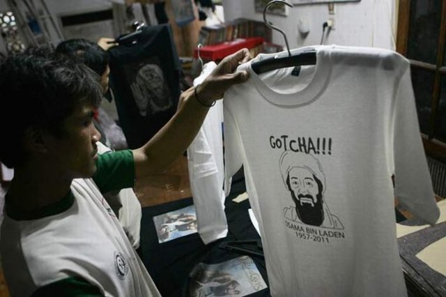 http://4.bp.blogspot.com/-C4R37117hKg/TceZQUQFDRI/AAAAAAAAFqM/bC6HhgoHVxQ/s1600/Most%2BFunny%2BDead%2BOsama%2Bbin%2BLaden%2BMerchandise%2B%25285%2529.jpg