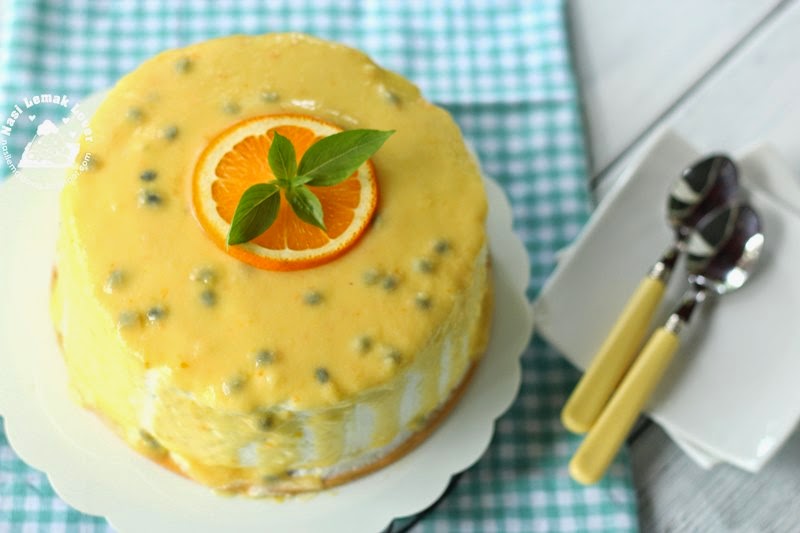 Golden Sponge Cake Golden Sponge Cake
