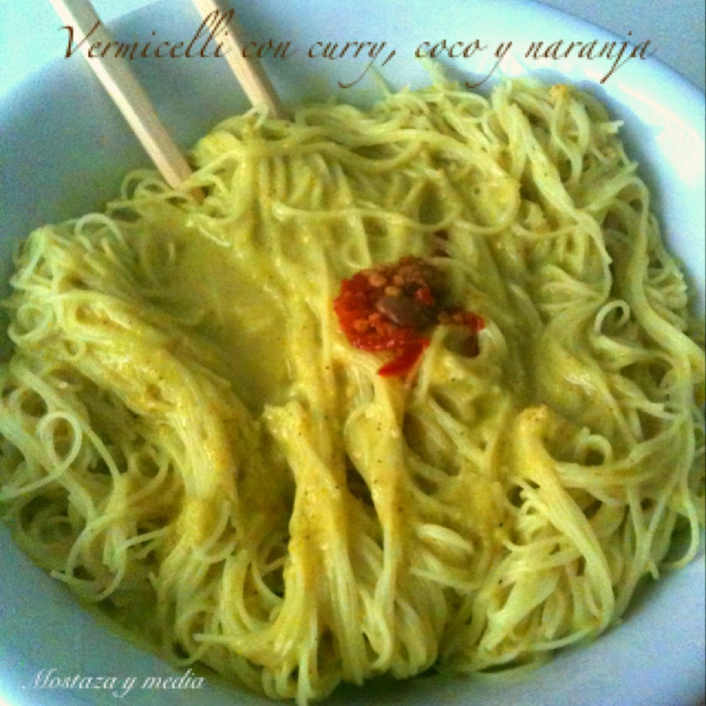 Vermicelli Con Salsa De Curry 
