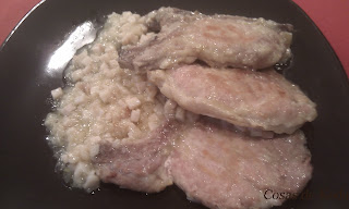 Chuletas rellenas en salsa