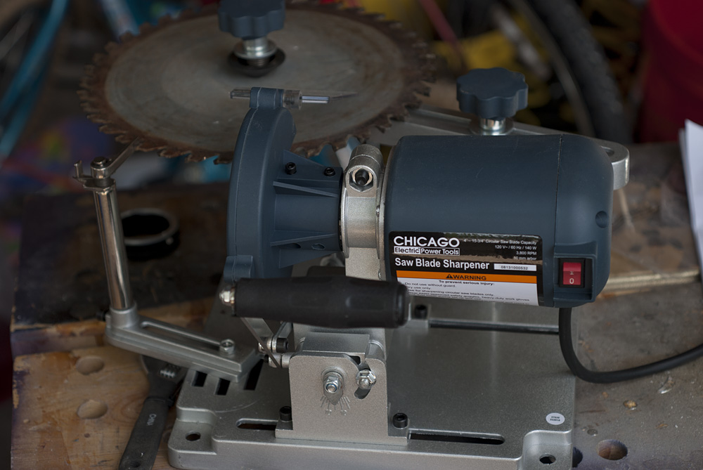 Wood Destruction by a Woodscrub Harbor Freight Circular Blade Sharpener