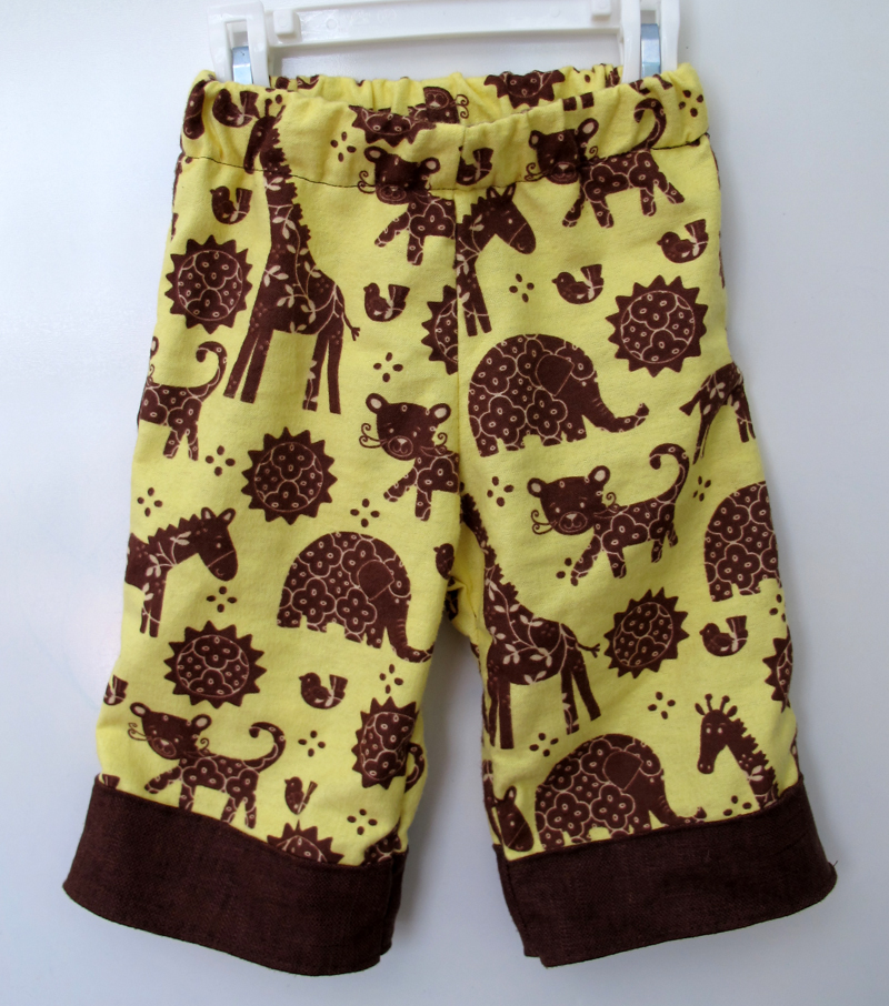 Art by Waiyi Free Toddler Boy Shorts Pattern