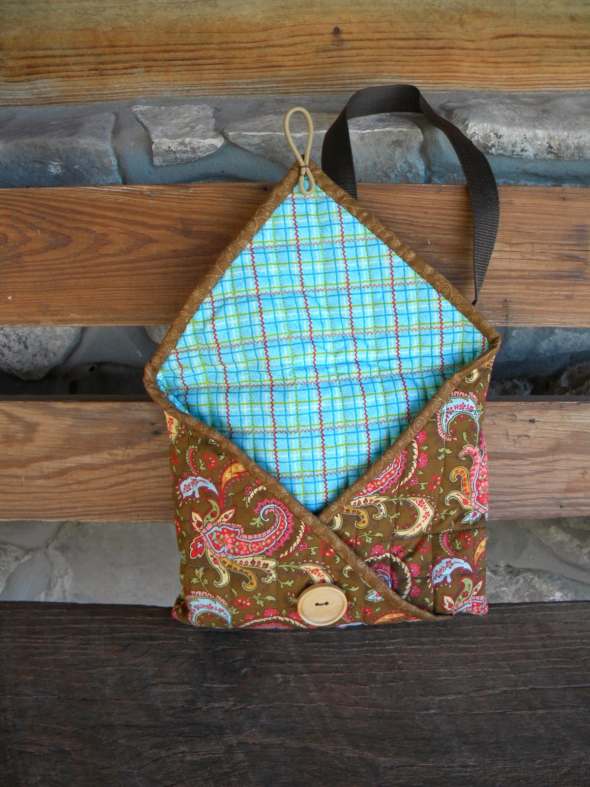 Plastic canvas Now it's just quilts!: Christmas Gifts