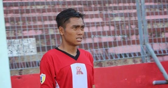 Andik Rendika Rama berseragam Deltras Sidoarjo.