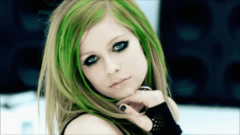 Download Song Smile By Avril Lavigne Mp3