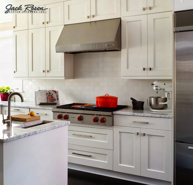 Kitchen with contrast effect