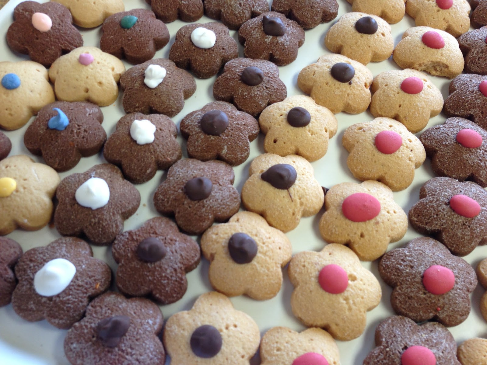 All Natural Gourmet Dog Treats / Just Dogs! Gourmet Woodbury / 651.