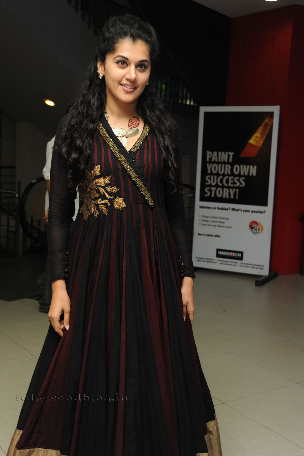 Taapsee latest Picturess at sahasam sm 004.jpg