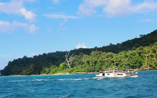 Sea-Umang Umang Island is a beautiful tourist place