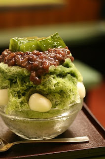 Ujikintoki Kakigori - Japanese Shaved Ice with Green Tea Syrup and Anko recipe