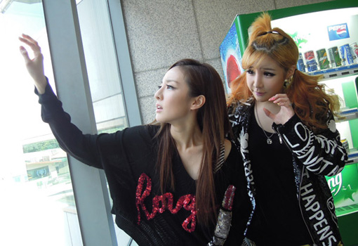 Now presenting...Sandara and Bom...as the tragic heroines | Snapped