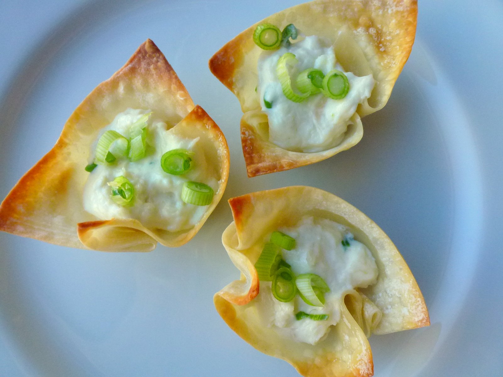 Hardly Housewives Baked Crab Rangoon Cups