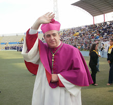 Mons. José Antonio Eguren Anselmi, S.C.V.  Arzobispo de Piura