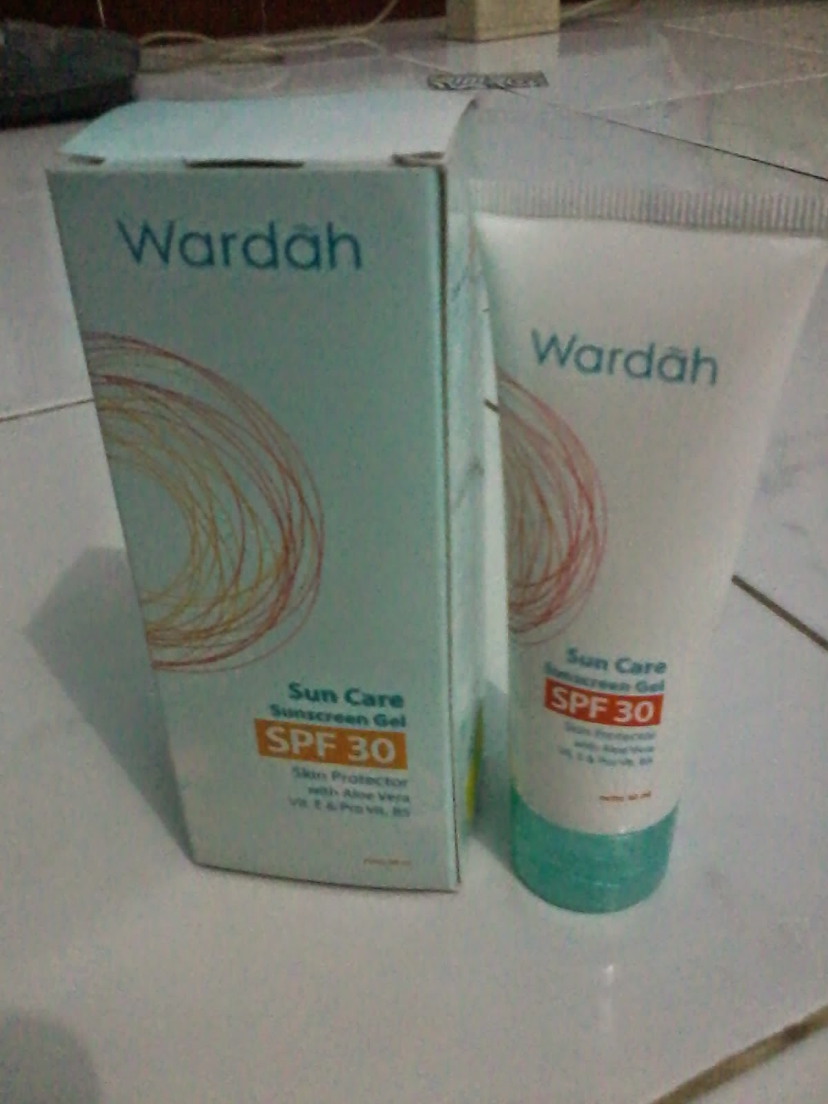 Review Sunscreen Gel Halal Wardah Sun Care SPF 30 La blog