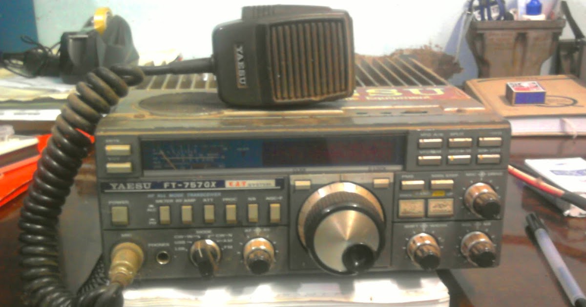Rogeletryc RADIOS TRANSMISSORES Banda corrida yaesu FT757GX estava