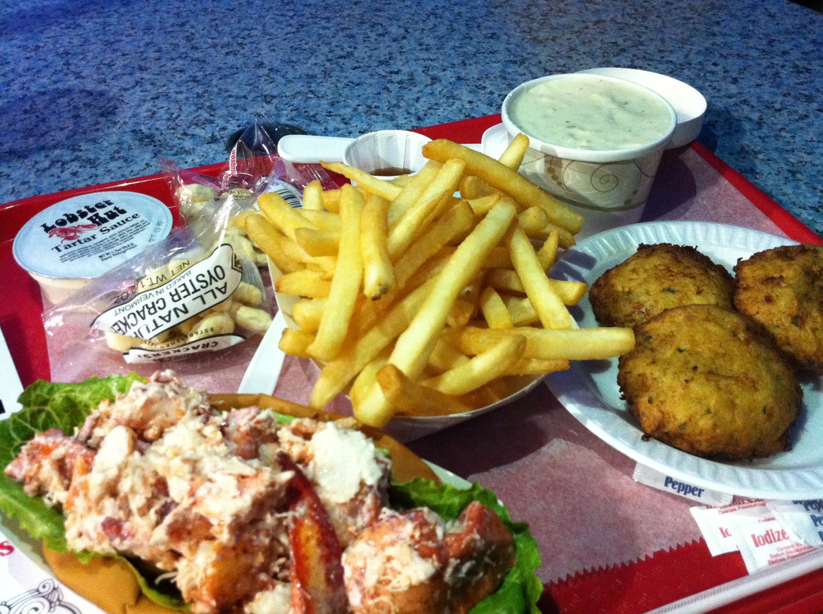Newbie Foodies New England Edition Lobster Hut