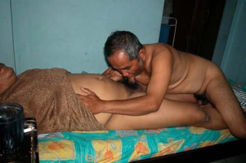 c.om gay shemale boysfood