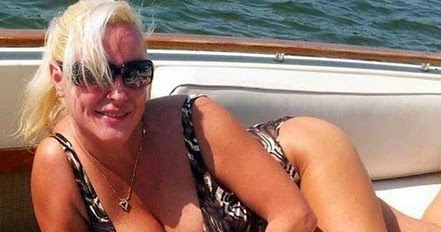 Sex gegen taschengeld berlin hausfrauen sexkontakte Geile frauen haben sex sexy reife weiber
