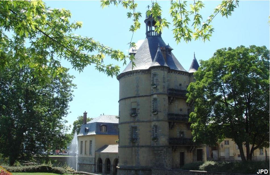 Parisbiseart Sainte Geneviève des bois Le donjon ~ Commissariat Sainte Genevieve Des Bois Parisbiseart Sainte Geneviève des bois Le donjon ~ Commissariat Sainte Genevieve Des Bois