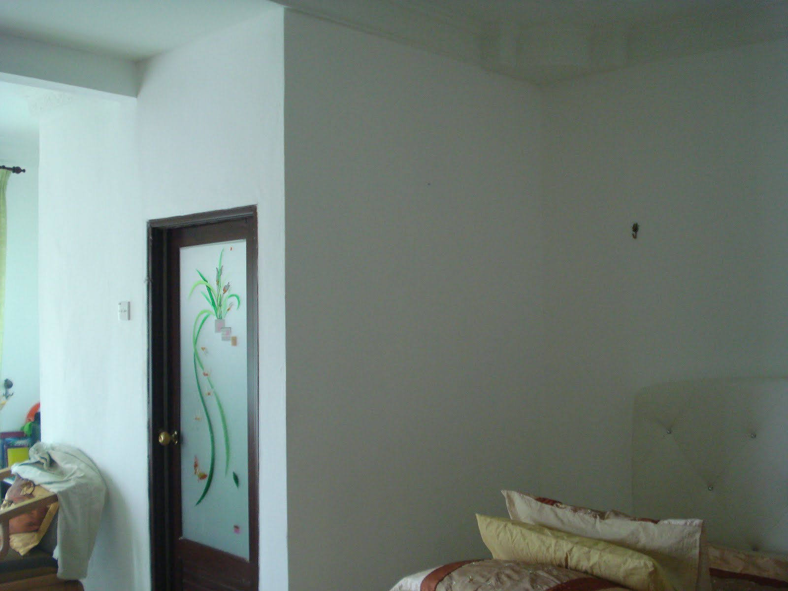 ... DECO ll 012-990 2262 : Kertas Dinding rumah kak Narimah Bukit Mahkota