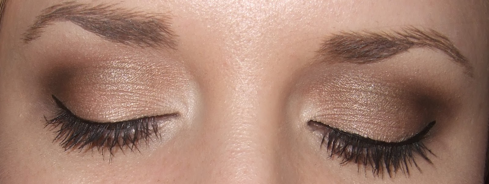 Daily Make Up Dezentes Smokey Eye Zu Roten Lippen Tutorial