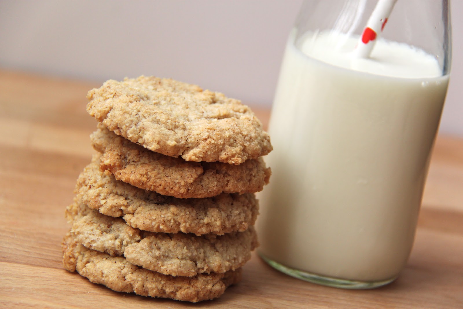 RECIPE: Gluten Free Dairy Free Almond Cookies - Smashed Peas & Carrots