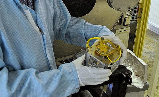 Satélites minúsculos Satélites minúsculos