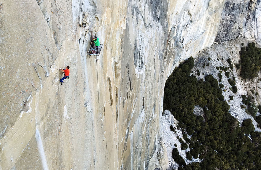 Two Men Just Made History By FreeClimbing 3000ft Up The Hardest Route