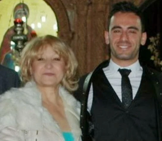 Χαλκίδα: Δύσκολες ώρες για τον ποδοσφαιριστή Κώστα Τζάβρα - Έχασε τη μητέρα του (ΦΩΤΟ)