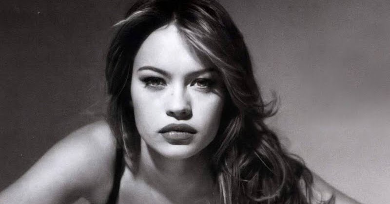 anna falchi biography anna falchi biography and photos girls idols wallpapers anna falchi biography anna falchi biography and photos girls idols wallpapers