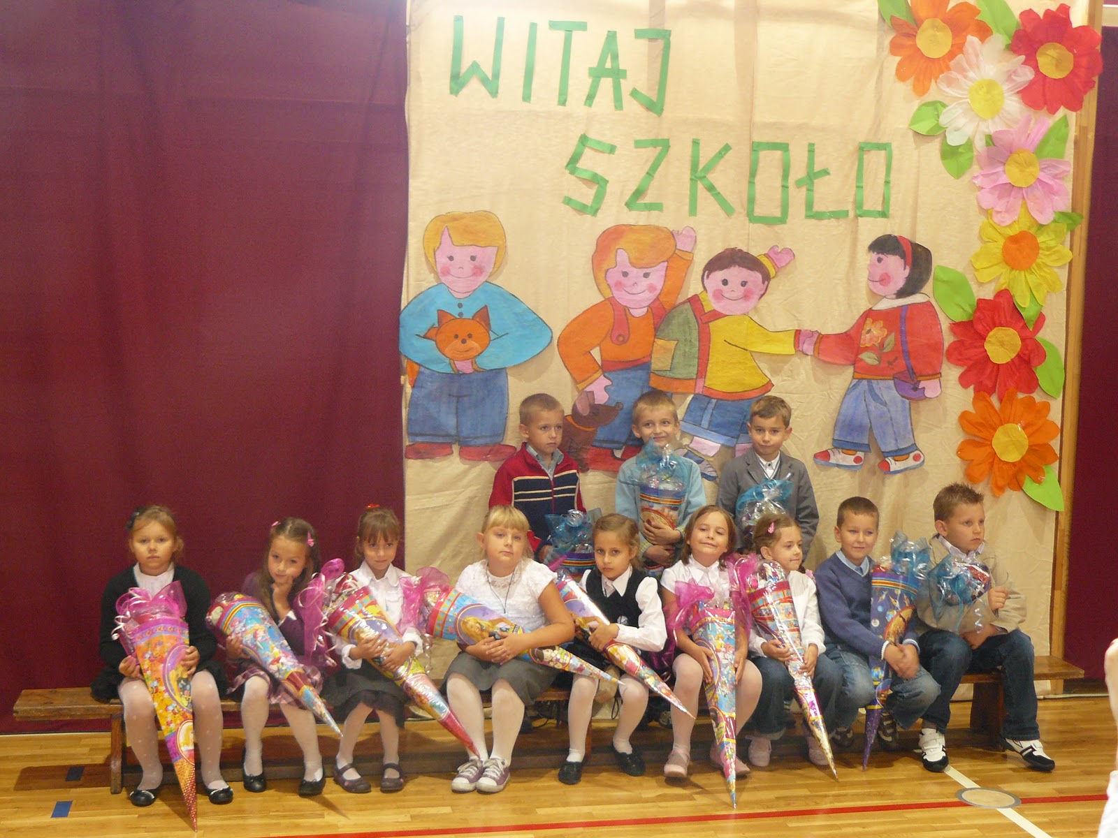Szkolne opowieści: Witaj Szkoło!!