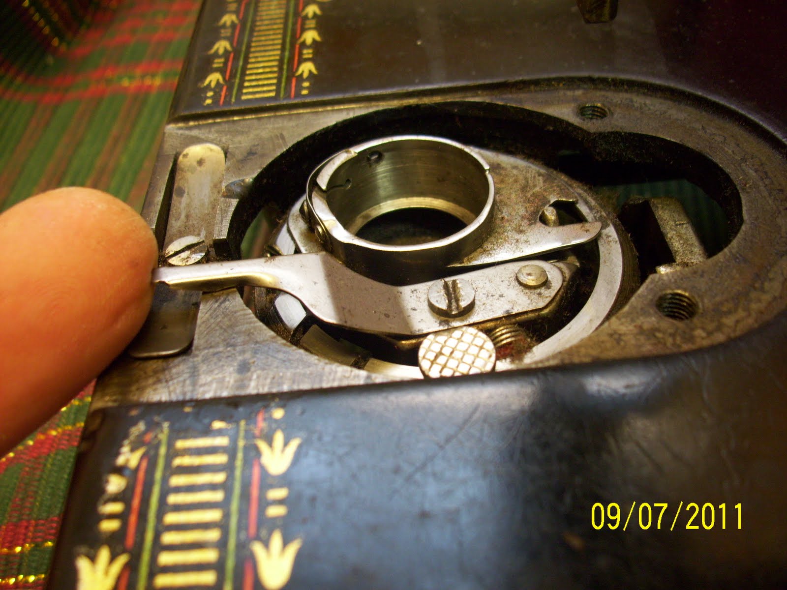 My Sewing Machine Obsession How to Service and Clean a Singer 66