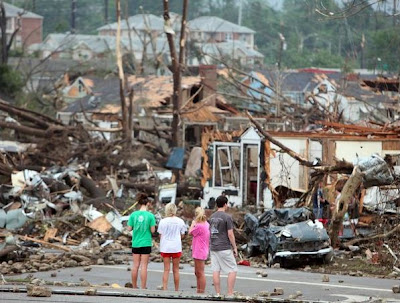 tuscaloosa tornado 4 15 11. tuscaloosa tornado 2000. tuscaloosa tornado 4 15 11.